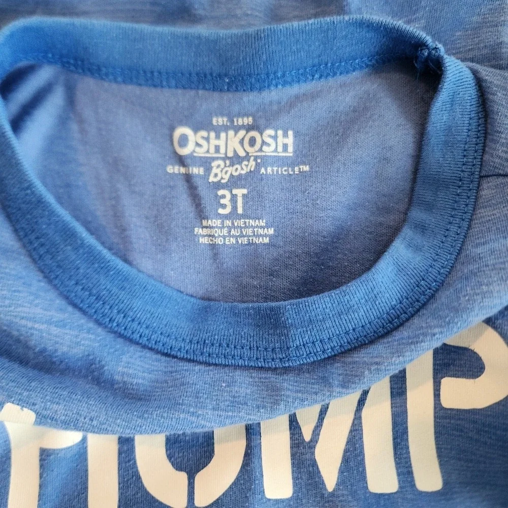 OshKosh Bgosh Boys 3T Blue Chomp Chomp Shark Graphic Short Sleeve T-Shirt Summer